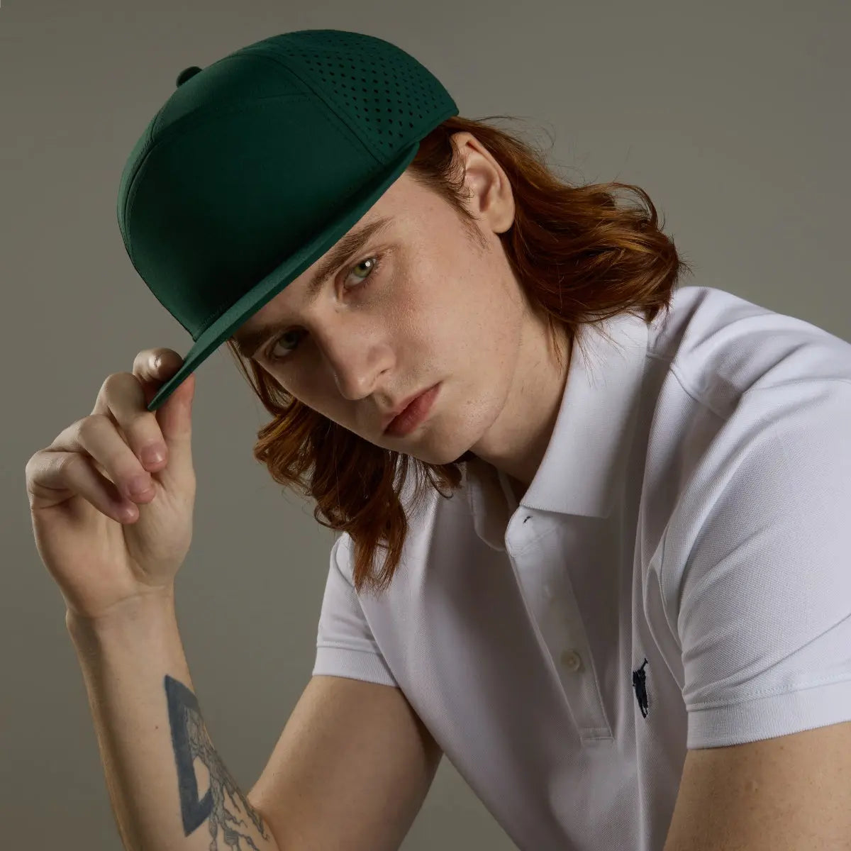 Blank & Custom Flat Bill 7 Panel Perforated Snapback Golf Hat Wholesale - 6472